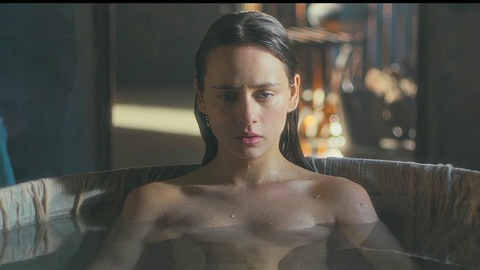Azul Guaita Naked as Tita De la Garza. Breasts, bath tub, brunette. 1017981