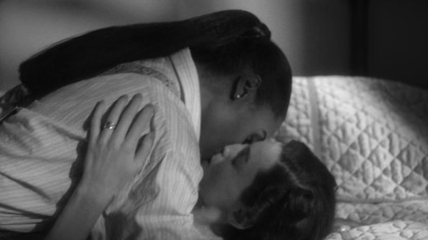 Hottest Issa Rae Scene in Black Mirror. Lesbian, Black, SFW. 1009574