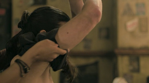 Sexiest Bella Ramsey Scene in The Last of Us. Sexy, SFW, brunette. 1010869