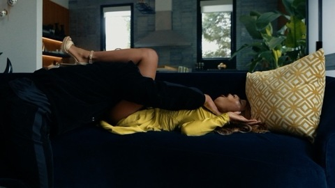 Hottest Naomi Scenes. Sexy, couch, cunnilingus. 1011219