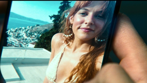 Hurry Up Tomorrow's Sexiest Scenes with Riley Keough. Bikini, SFW, brunette. 1011552