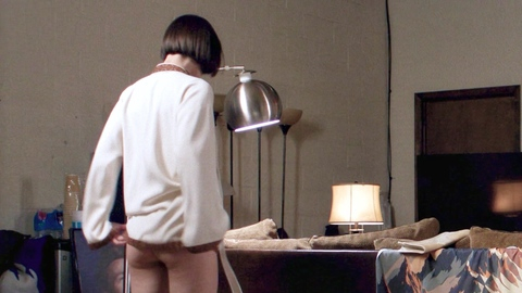 Lera Abova Nude as Chère. Butt, brunette, getting dressed. 1013528