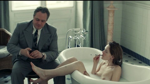 Sandra Drzymalska Nude as Lena Podolsky. Breasts, bathing, bathtub. 1013750