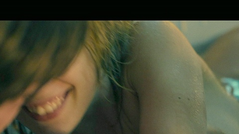 Paula Beer Nude in Stella. A Life.. Breasts, bath tub, breast. 1014322