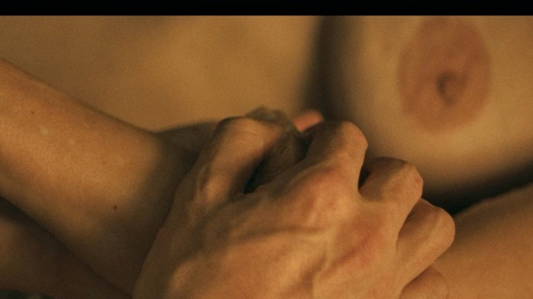 Laurie Metcalf Naked as Augusta Gein. Breasts, Body Double, being washed, left breast. 1014327
