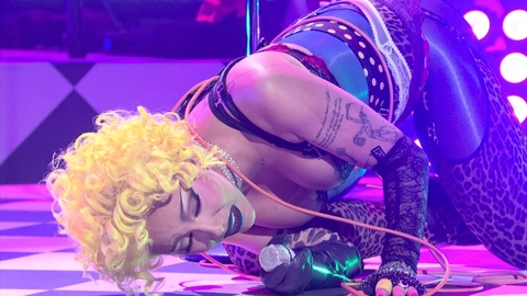Sexiest Scenes of Self - Musical Guest from Saturday Night Live. Underwear, A-list, SFW. 1014359