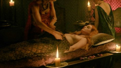 Abigail O'Regan Naked as Daisy. Breasts, cfnf, laying down. 1016523