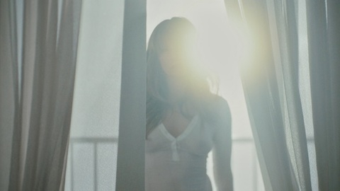 Sexiest Scenes of Carol Smernitch from DTF St. Louis. Sexy, blacony, blonde. 1018337