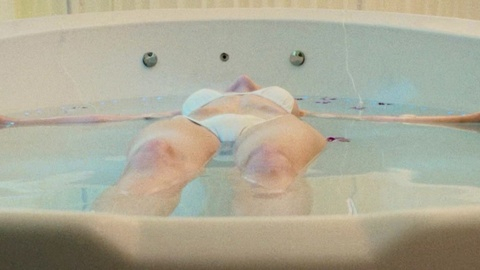 Sexiest Ruthie 2 Scenes. Bikini, SFW, jacuzzi. 1017688