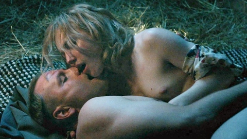 Elisa Schlott Naked as Rosa. Breasts, barn, hay. 1020171