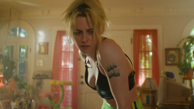 The Wrong Girls's Sexiest Scenes with Kristen Stewart. Underwear, SFW, blonde. 1021524