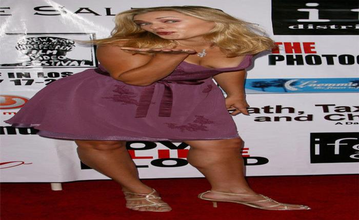 Kristanna Loken Nude, Married, Still Lusts for Lesbian Sex