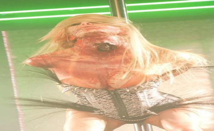 Glam-O-Rama! Jenna Jameson Strips! Michelle Marsh Nude! Marissa Miller Greased Up! Kelly Brook in Latex! Danielle Lloyd Topless!