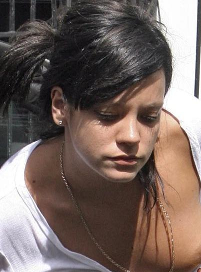 Lily Allen Nude Boob Alert!