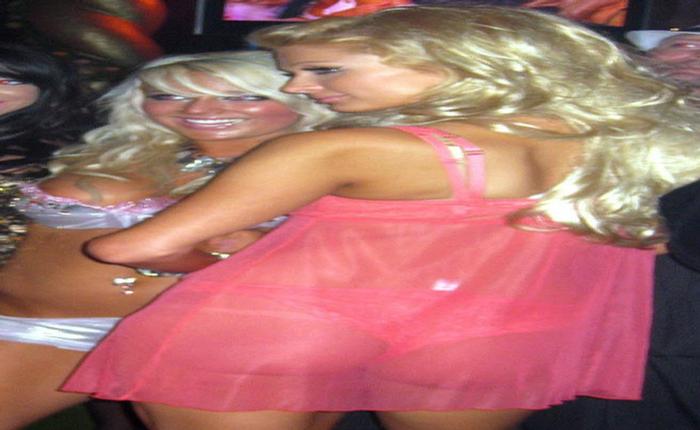 Tinseltown T&A Round-Up -- August 12, 2008