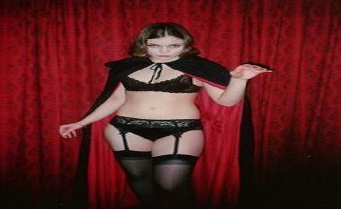 Mr Skin's 31 Sexiest Naked Scream Queens: Misty Mundae