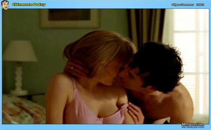 Gossip Girl Returns: See Hot Guest Star Clemence Poesy Nude!