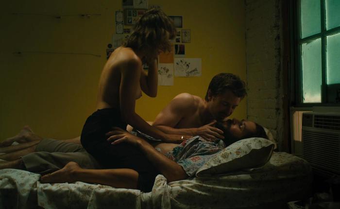 Friends with Bene-tits: Celebrity Nudes on DVD and Blu-ray 11-29-11 [PICS]