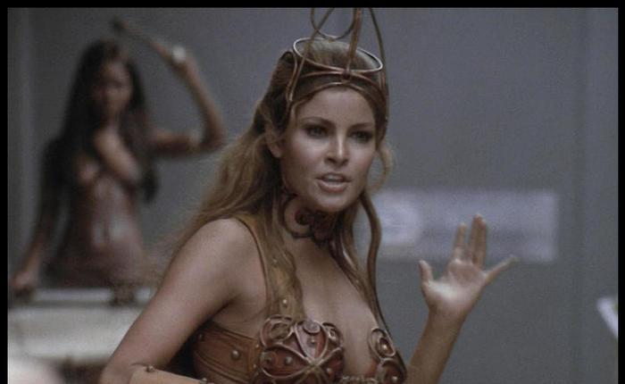 Raquel Welch to the Internet: "Put It Back in Your Pants, Fellas"