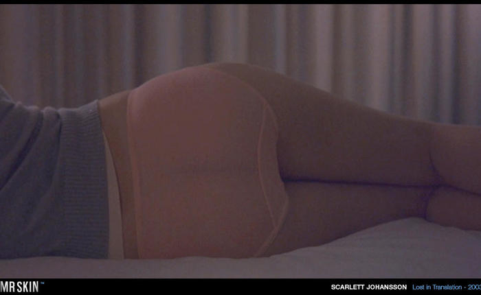 Mila Kunis Vs. Scarlett Johansson: Who's the Hottest? [PICS]