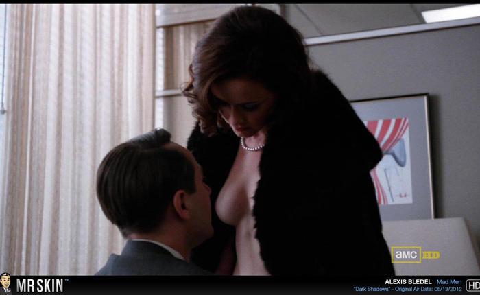 Gilmore Girls Creator to Alexis Bledel: "Never Put Your Shirt On Again" [PIC]