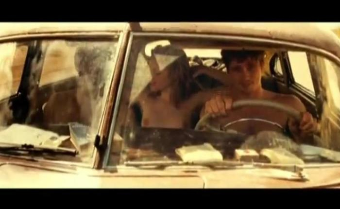 Swedish TV Gives Us a Glimpse of K-Stew's Boobs [PIC]