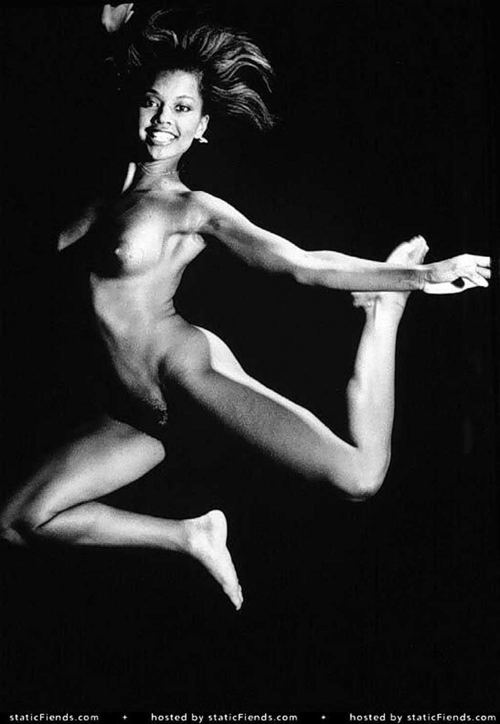 This Day in Skinstory: Vanessa Williams Resigns as Miss America, July 23, 1984 [PICS]