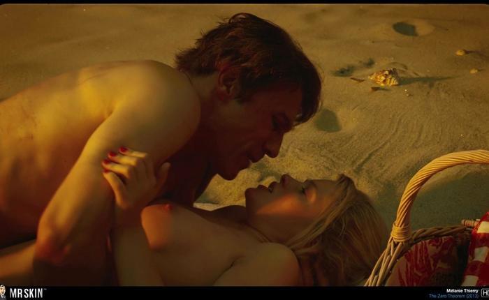 White Bird in a Blizzard, The Zero Theorem, & More: Celebrity Nudity on DVD & Blu-ray 1.20.15