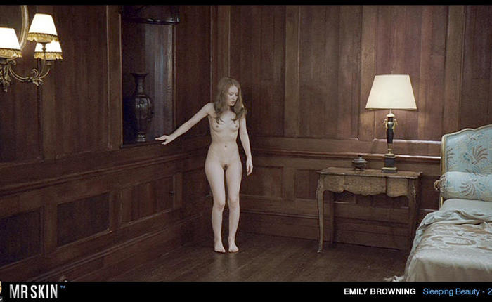 Amadeus, White Bird in a Blizzard, & More: Nudeworthy on Netflix 3.25.15