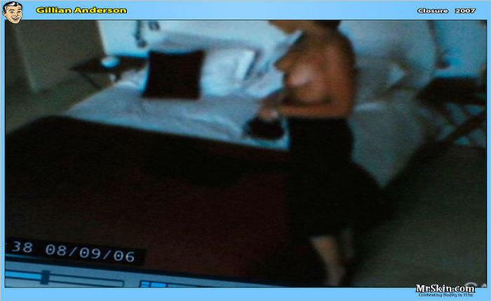 Gillian Anderson Nudity to Celebrate The X-Files on Blu-ray