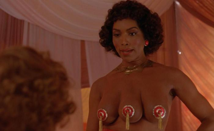 Angela Bassett Decided To Keep A Little Secret About Making Out With Lady Gaga From Her Husband