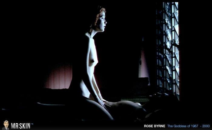 Movie Nudity Report: 'The Ones Below' and Where to See This Weekend's Stars Nude 5.27.16