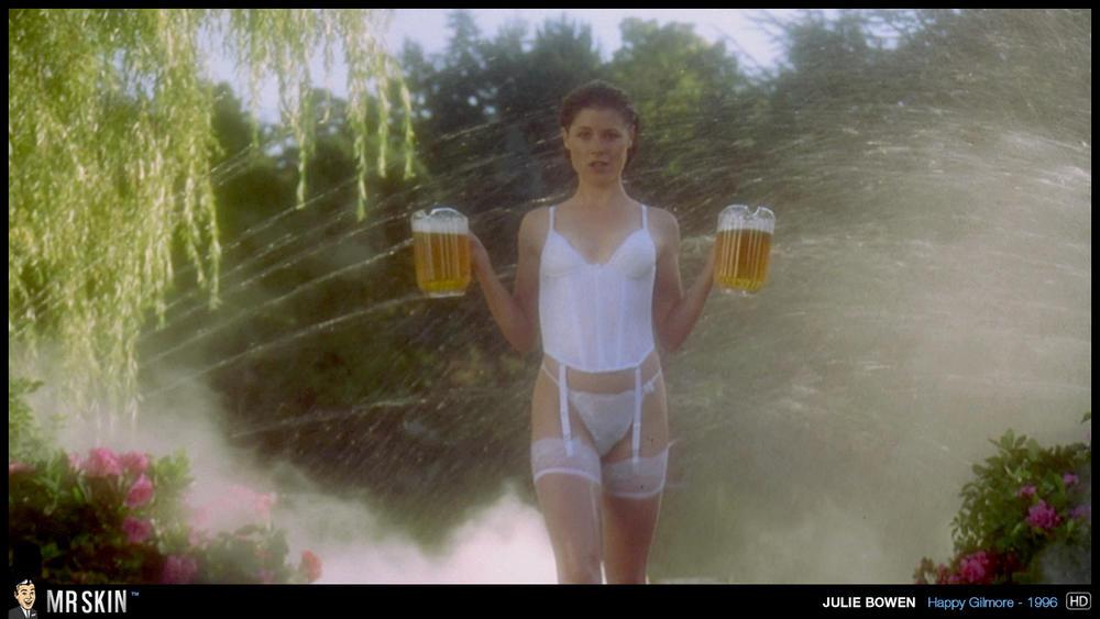 It's Friday—Here are Some Bare Babes Drinking Beer