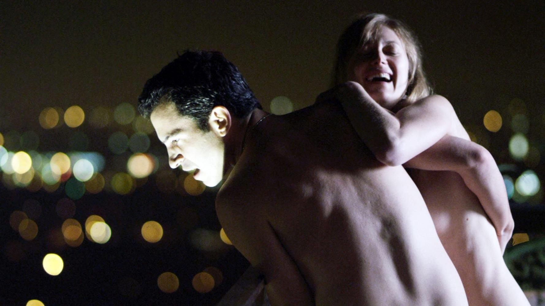 'Up On the Roof': Sex in the Sky on the Sly