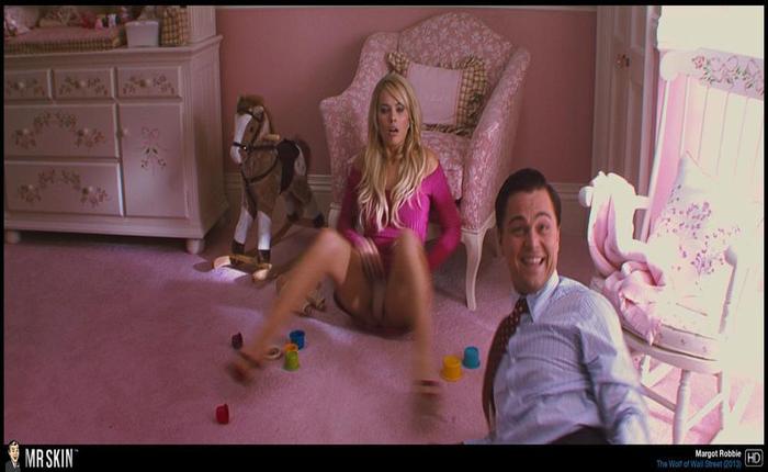 Stella Maxwell Does A Great Margot Robbie