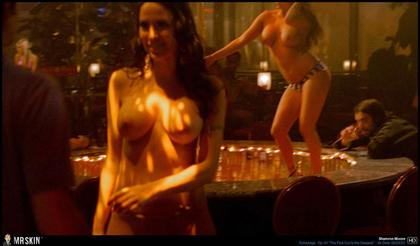 Alison Brie May Not Have Gone Topless for 'Entourage', But Many Other Women Did