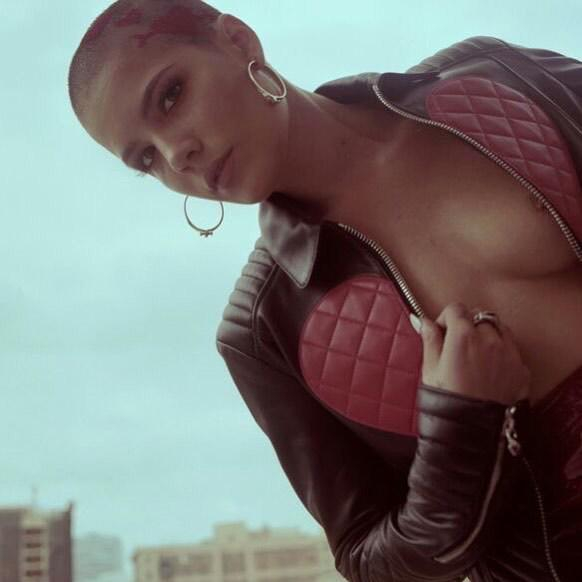 Halsey Is An Up And Coming Singer With Great Boobs