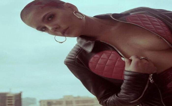 Halsey Is An Up And Coming Singer With Great Boobs