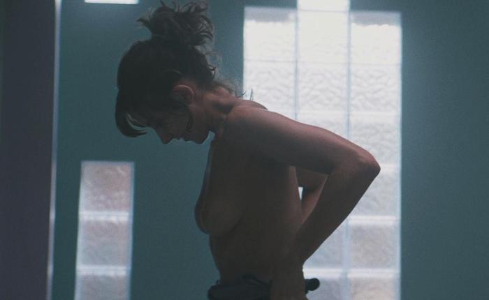 TV Nudity Report: GLOW, I'm Dying Up Here, Riviera, Kingdom, Casual, Animal Kingdom 6.26.17