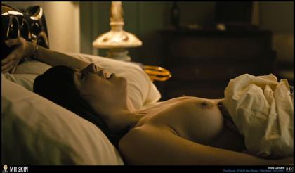 TV Nudity Report: Outlander, The Deuce, Tin Star, Club de Cuervos, Channel Zero, Glitch, and Rellik 10.2.17