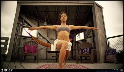 TV Nudity Report: The Girlfriend Experience, Strike Back, Tales, Van Helsing, and Ghost Wars 11.6.17