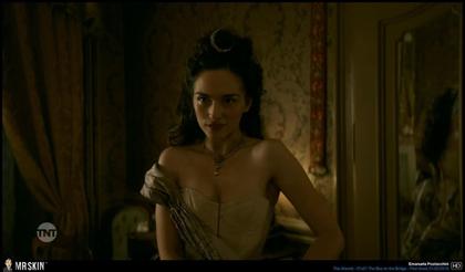 TV Nudity Report: Brittania, Counterpart, High Maintenance, Kiri, The Alienist, Mosaic 1.29.18
