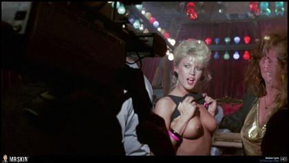 Skinstant Video Selections: Una, Anarchy Parlor, 52 Pick-Up, & More 4.4.18