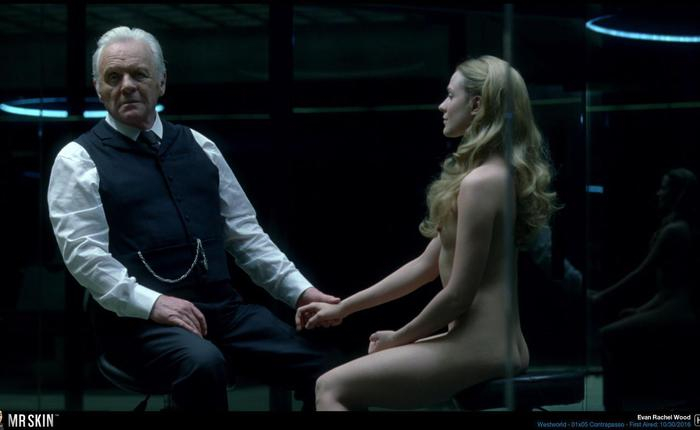 Evan Rachel Wood is Comfortable Being Naked on Set