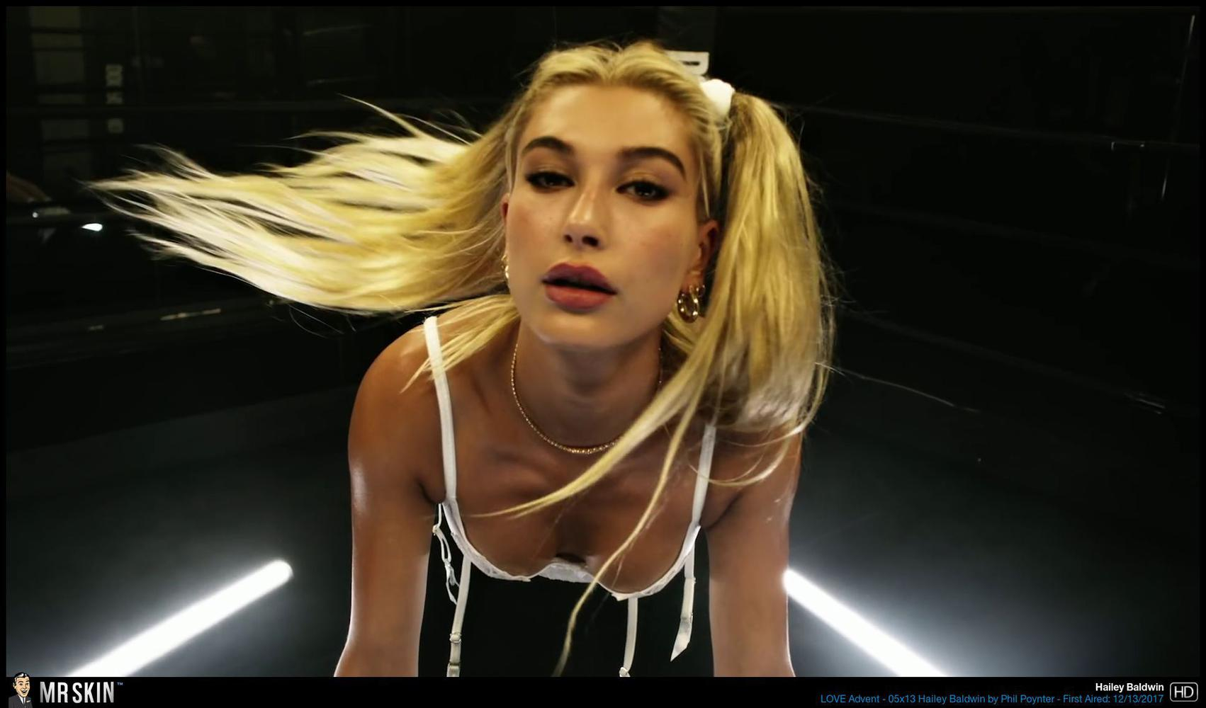 Sexy Pics of Ireland and Hailey Baldwin