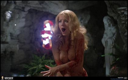 Foreign Film Friday: Countess Dracula