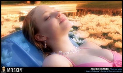 Kristen Bell is Hot as Hell