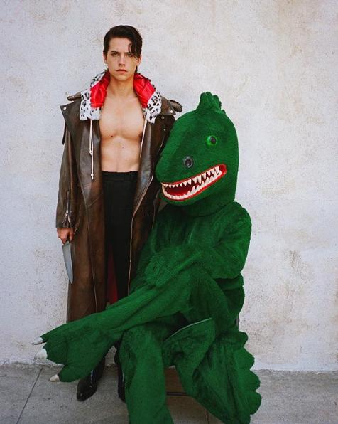 Sexy Celebrities Show Off Their Hot Halloween Costumes
