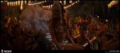 Emma Stone Talks About Showing Her Boobs For the First Time