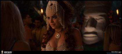 Emma Stone Talks About Showing Her Boobs For the First Time